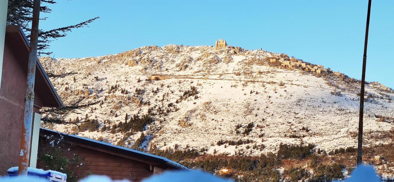 Adonis Hotel Castelvecchio Calvisio Kültér fotó